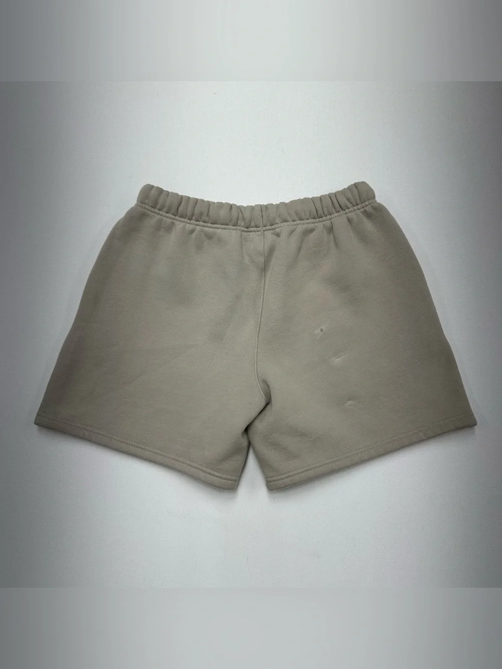 Fear of God ESSENTIALS Fleece Shorts Women’s XL Beige Sweat Shorts Logo